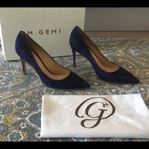 M. Gemi Esatto pumps in navy suede